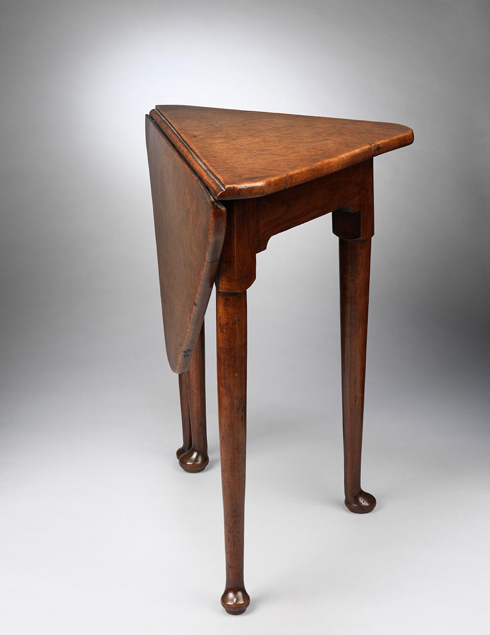 Exceptional Specimen Burr Elm Drop Leaf Corner Table