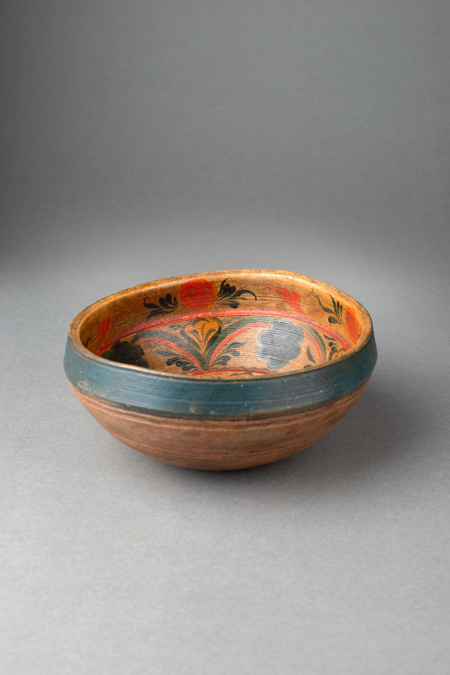 Small Traditional Folk Art Ceremonial Ale Bowl