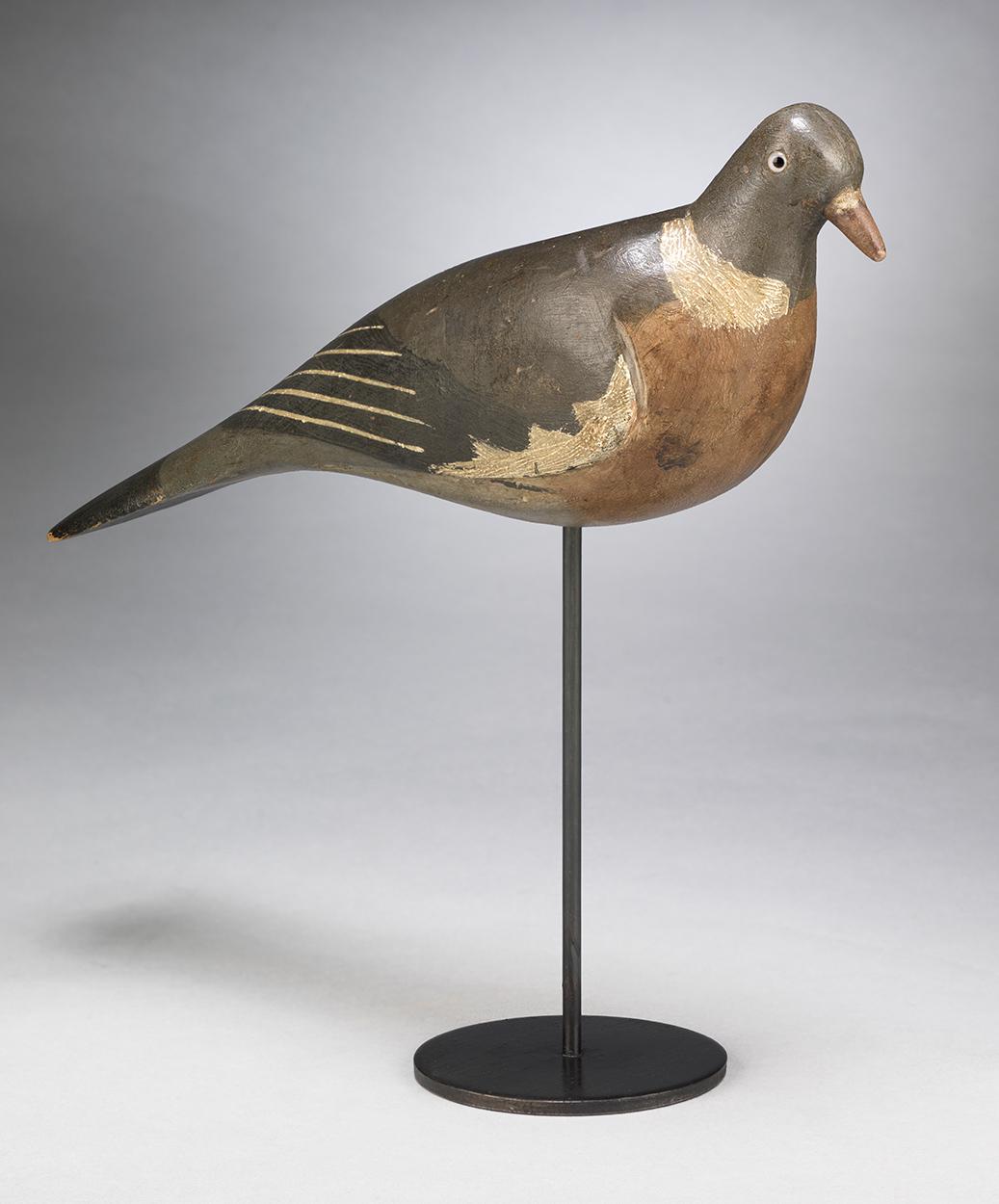 Unusual Primitive Wood Pigeon Decoy