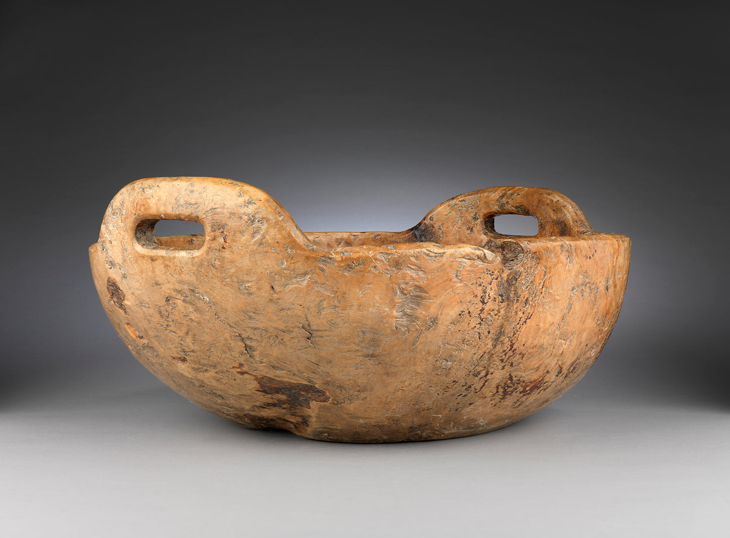 Exceptional Massive Twin Handled Bowl