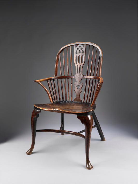 Fine Cabriole Leg Windsor Bow Back Chair