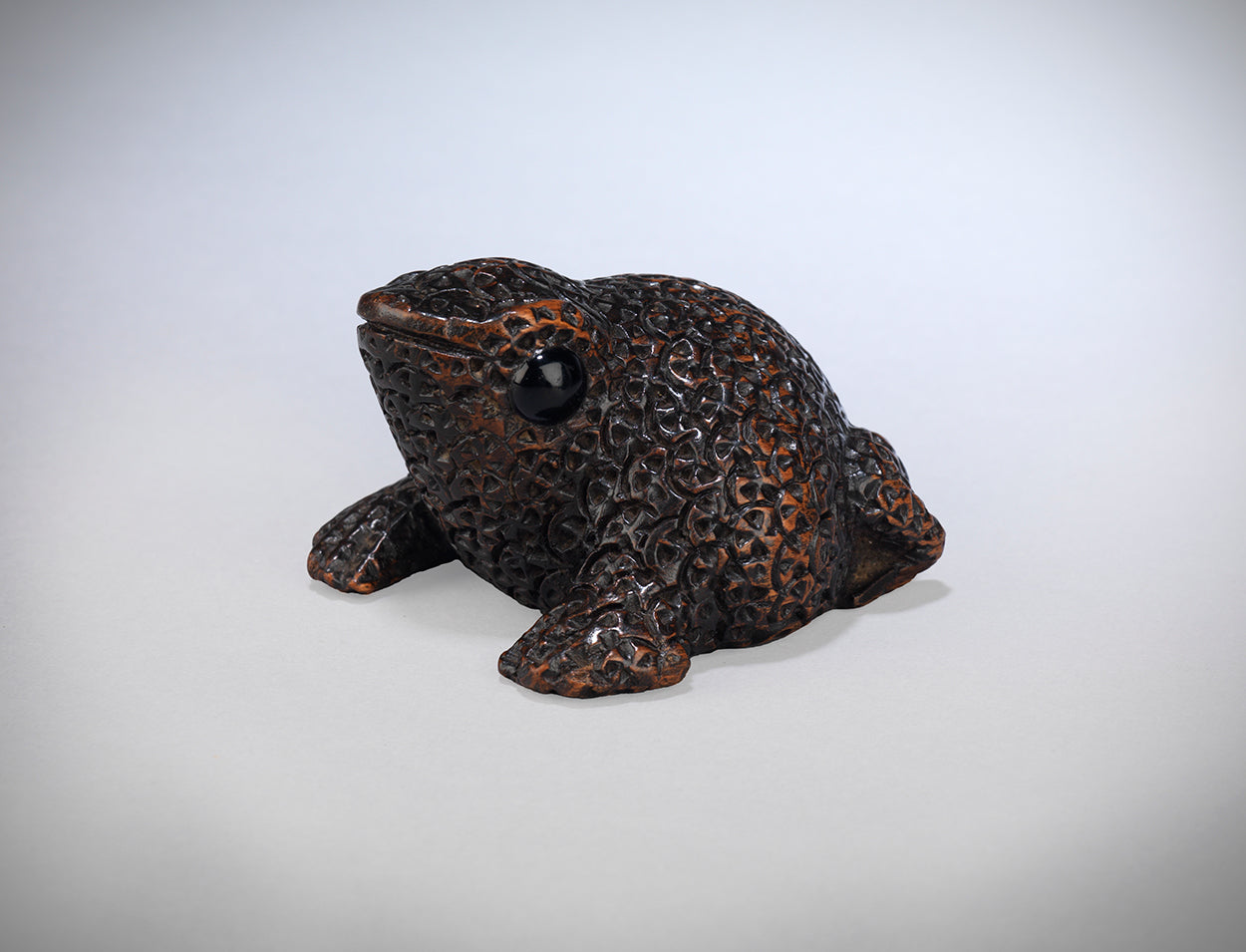 Table Snuff Box in the form of a Toad