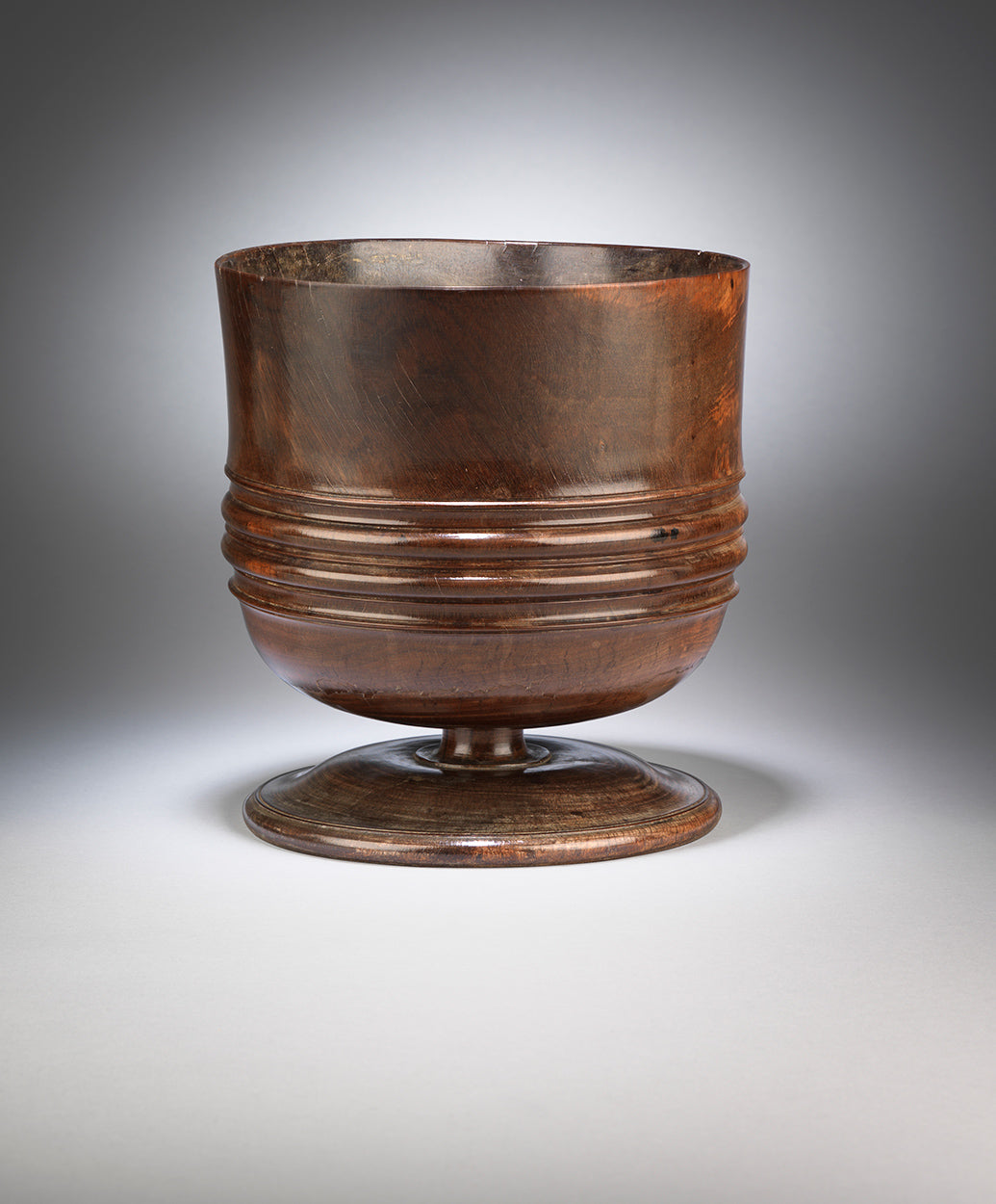 A Classic Early Rib Turned Wassail Bowl