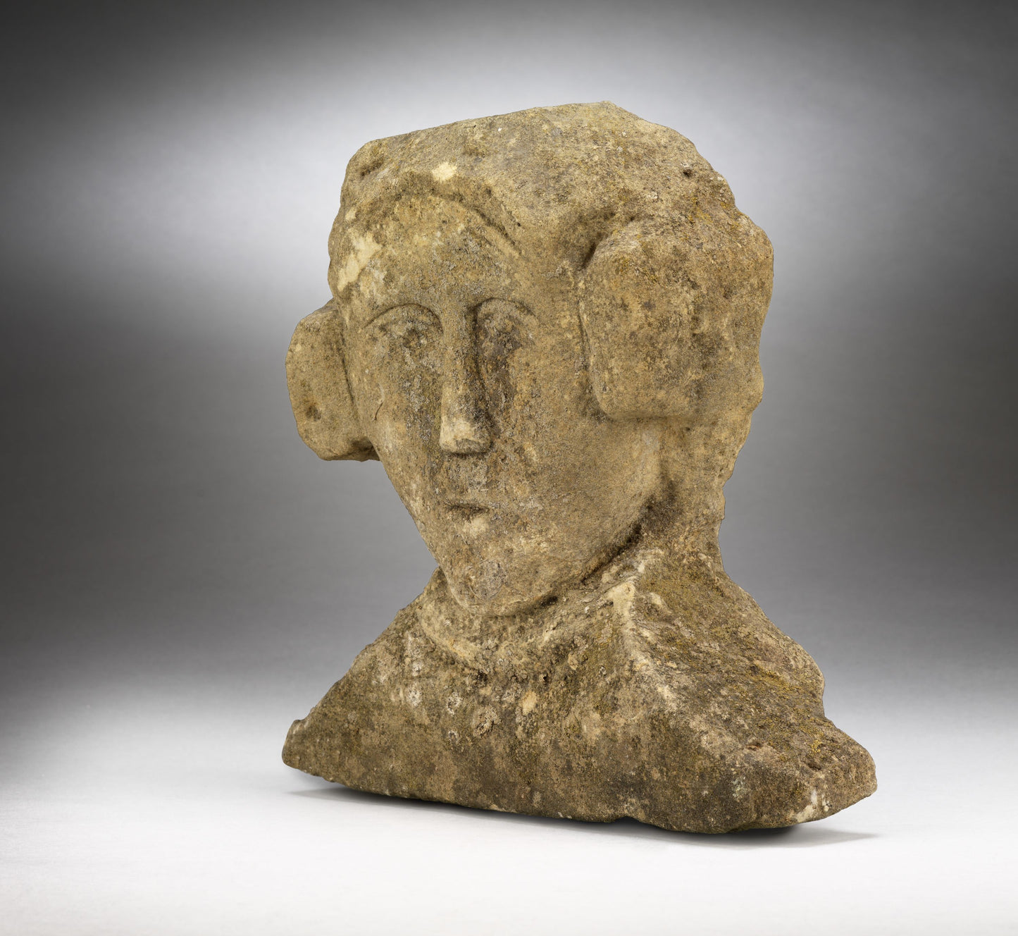 Engaging Primitive Head and Shoulders Portrait Bust