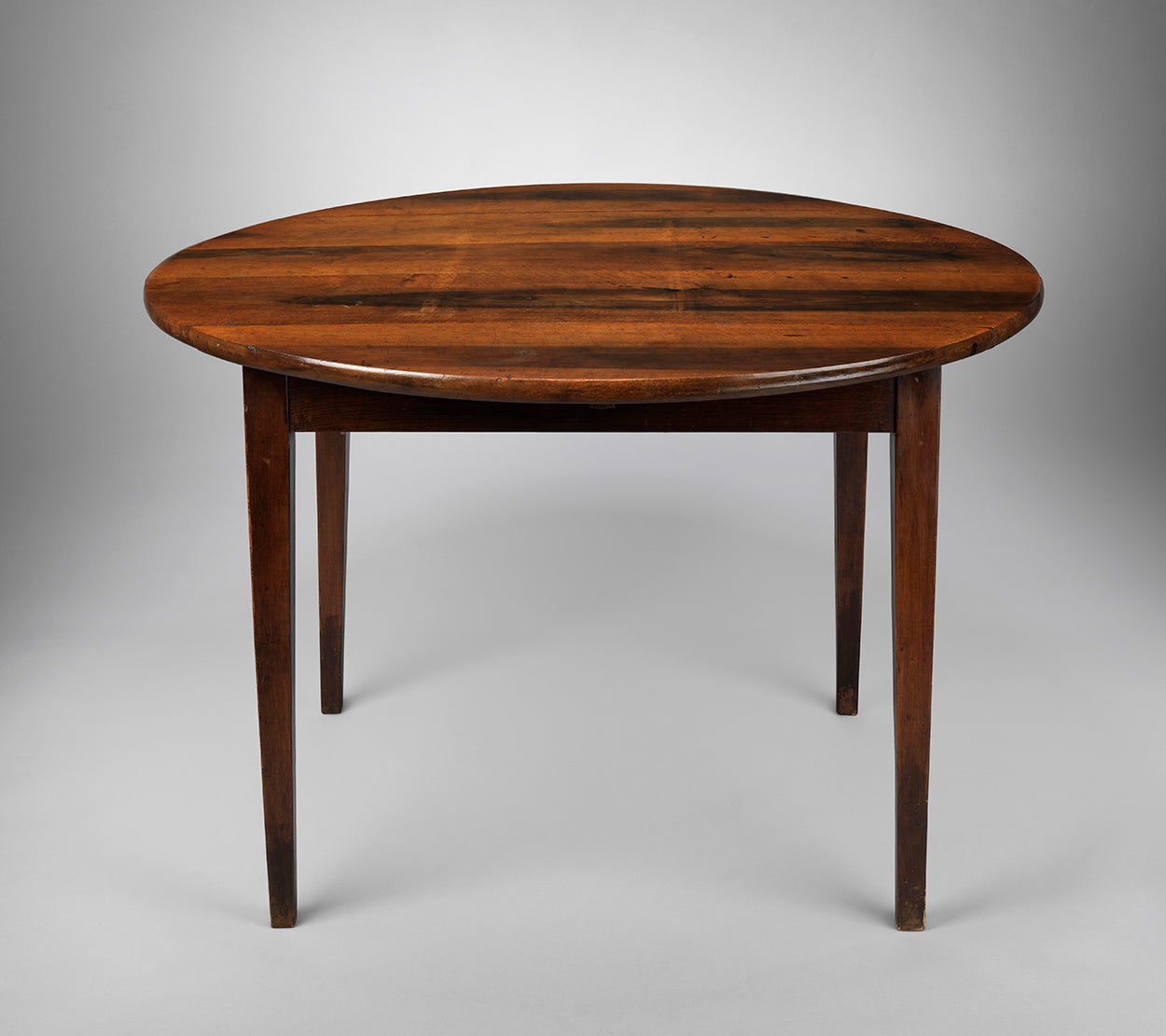 Unusual Oval Drop Leaf Farmhouse Table