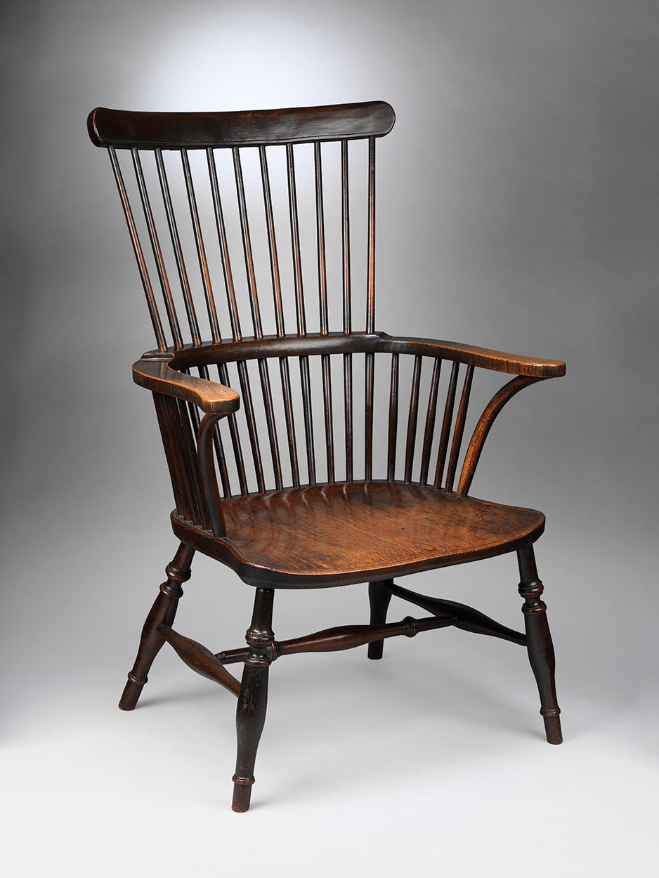 Handsome Farmhouse Comb Back Windsor Armchair