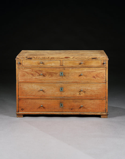 Refined Gustavian Vernacular Batchelor's Chest 