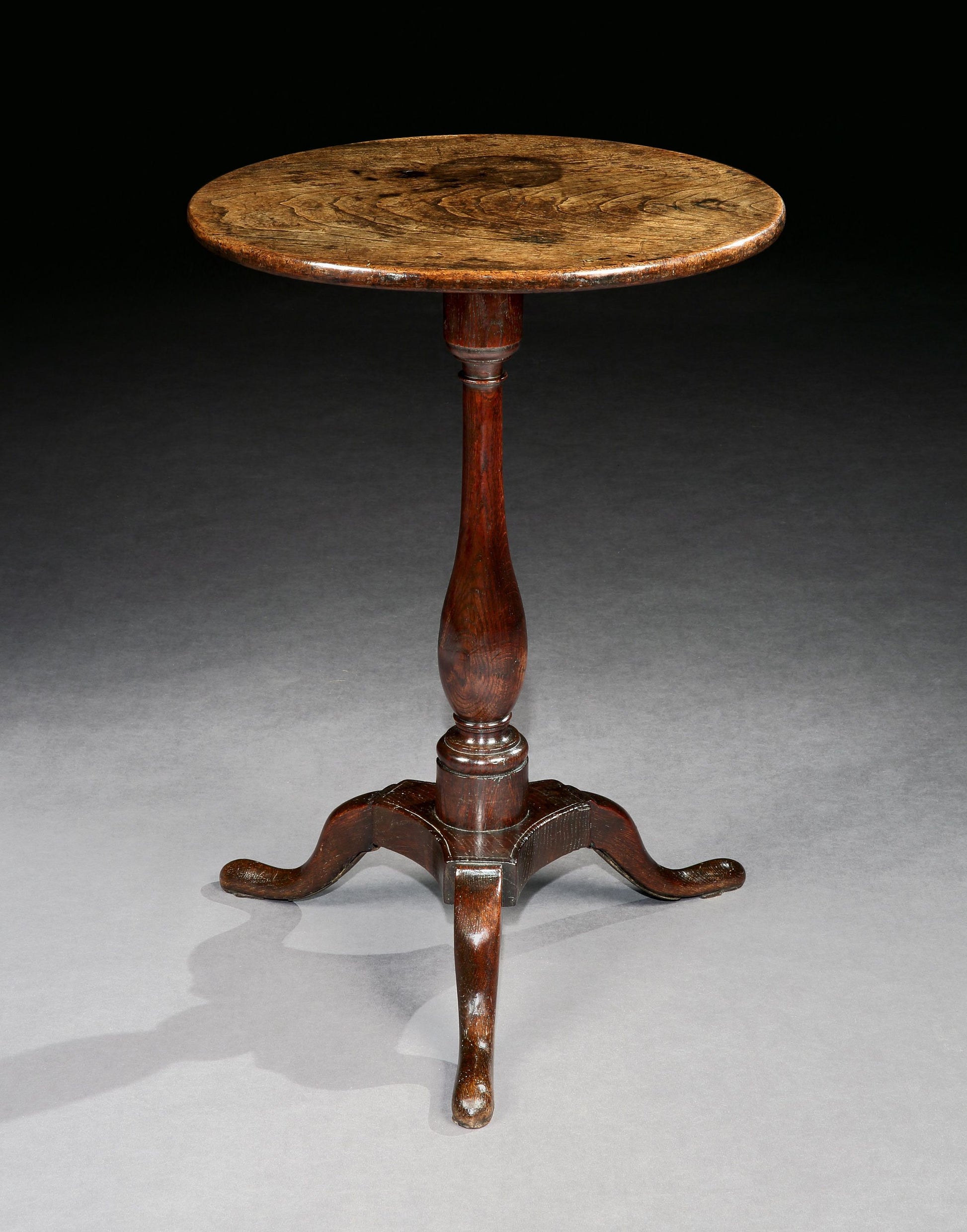 Elegant Early Georgian Vernacular Tripod Candlestand   