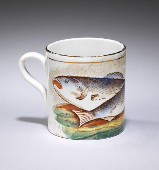 Fish Decorated Loop Handled Mug 