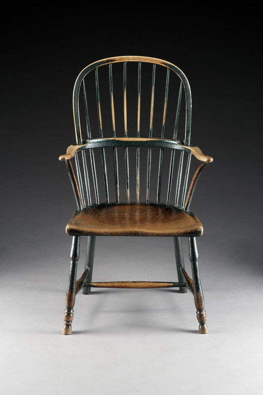 Classic Georgian Bow Backed Windsor Armchair