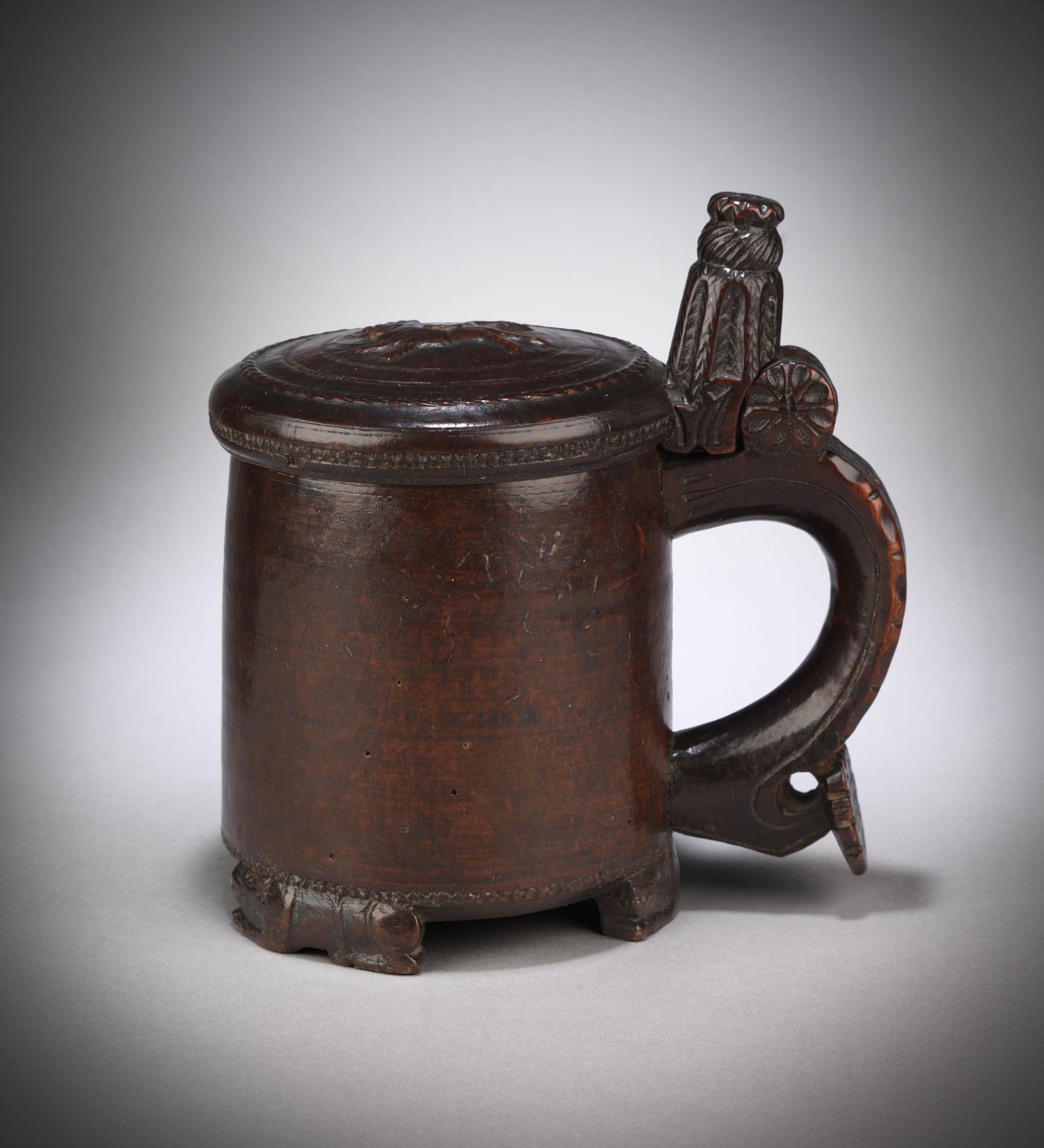 Fine Acorn Finial Tankard