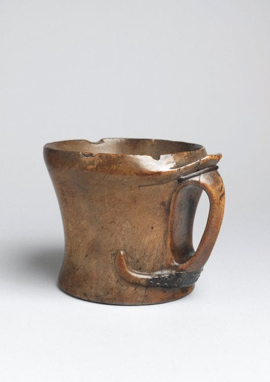 Exceptional Early Lamhog or Ceremonial Drinking Vessel