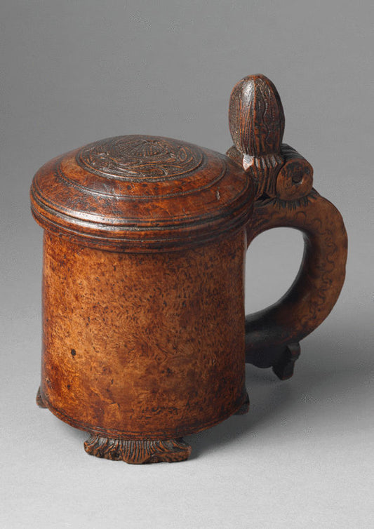 Fine Acorn Finial Peg Tankard