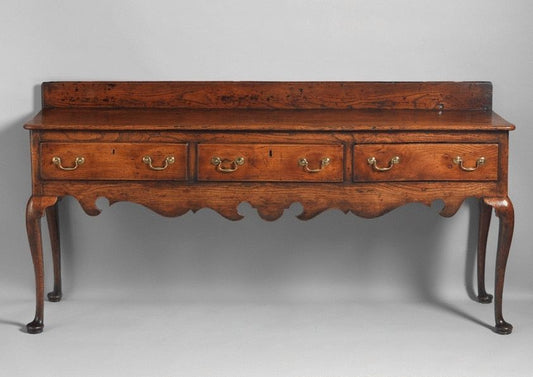 Fine Georgian Cabriole Leg Serving Dresser