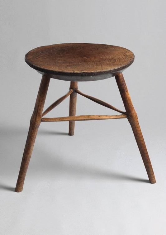 Early 'Pancake Top' Tavern Cricket Table