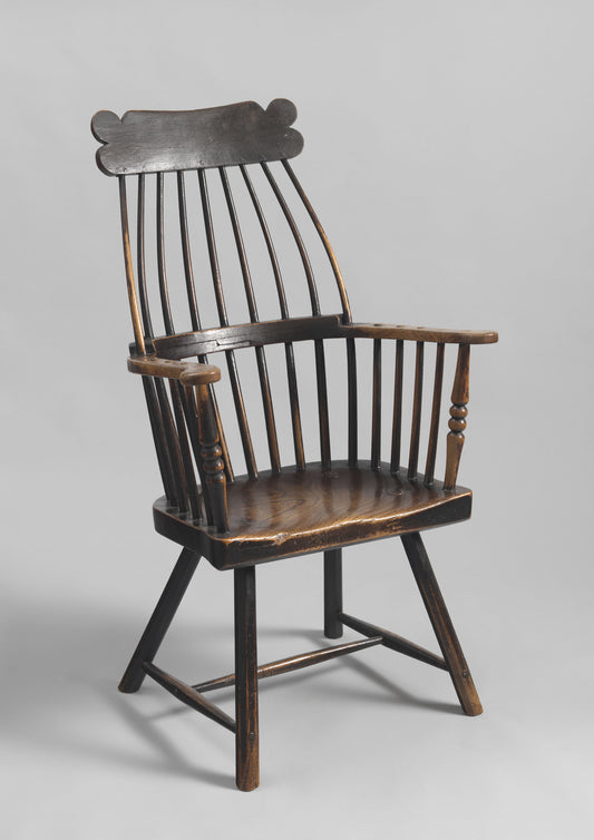 Handsome Lobster Pot Form Comb Back Windsor Armchair