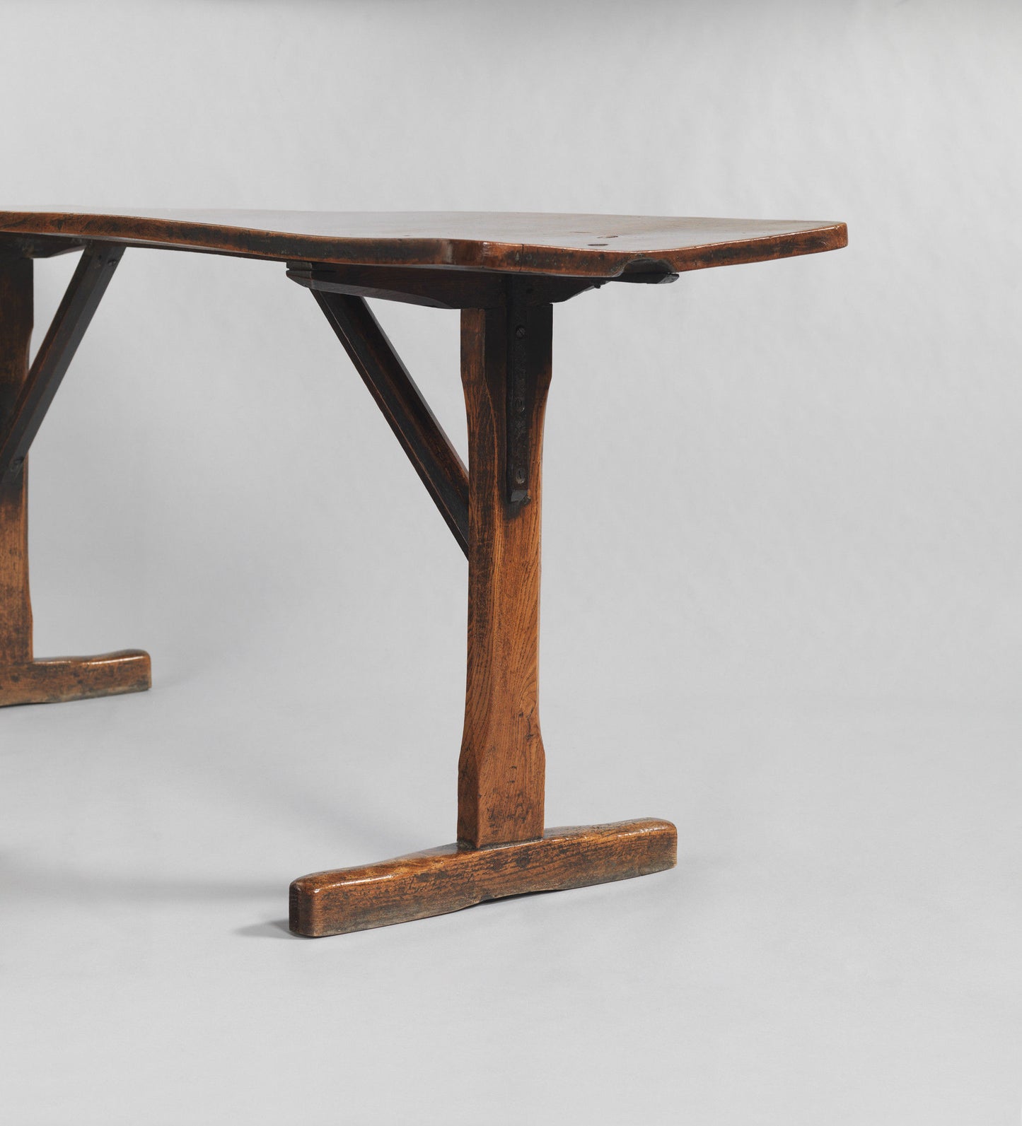 Exceptional 'T' Trestle Tavern Table