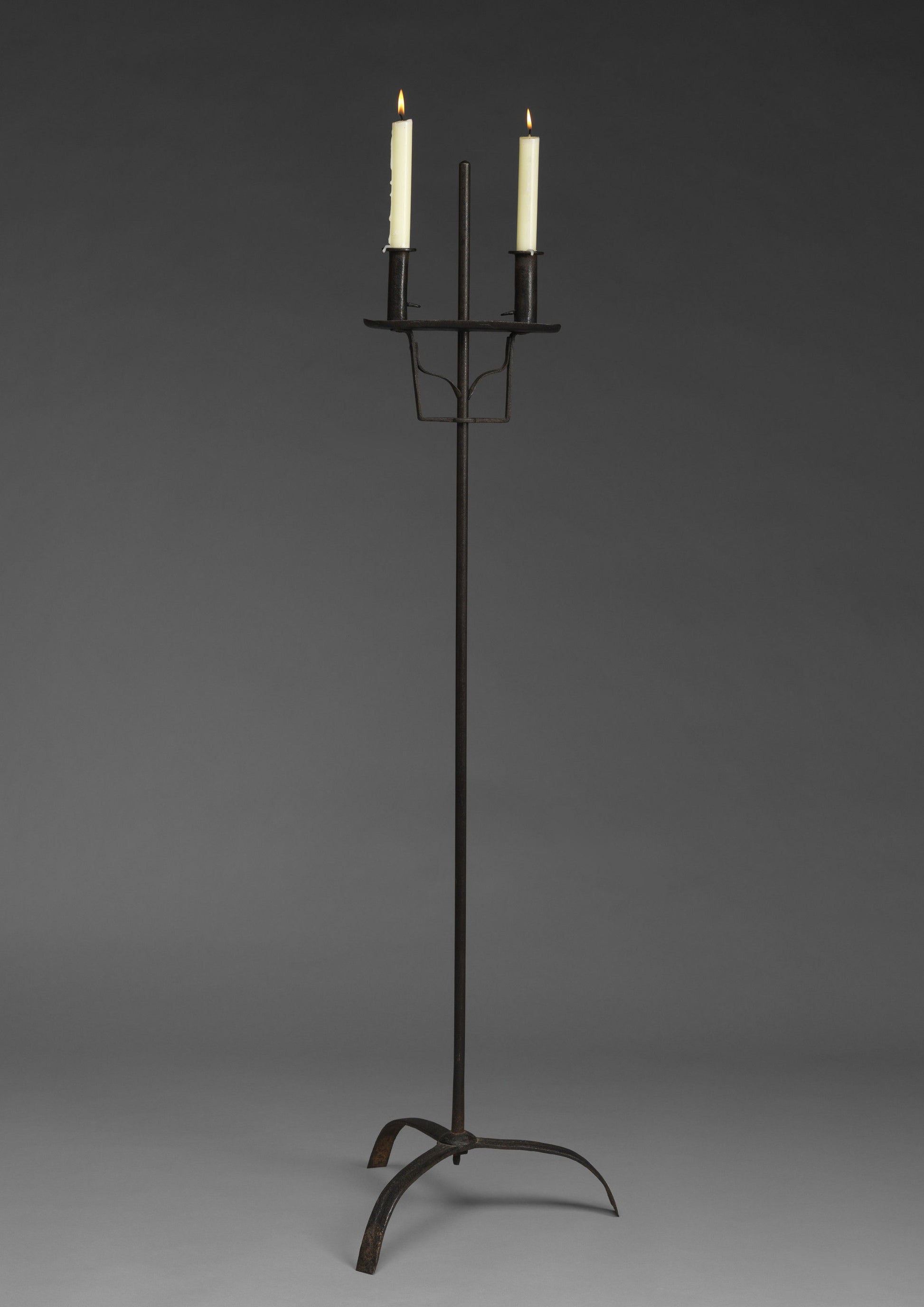 Adjustable Floorstanding Lighting Device