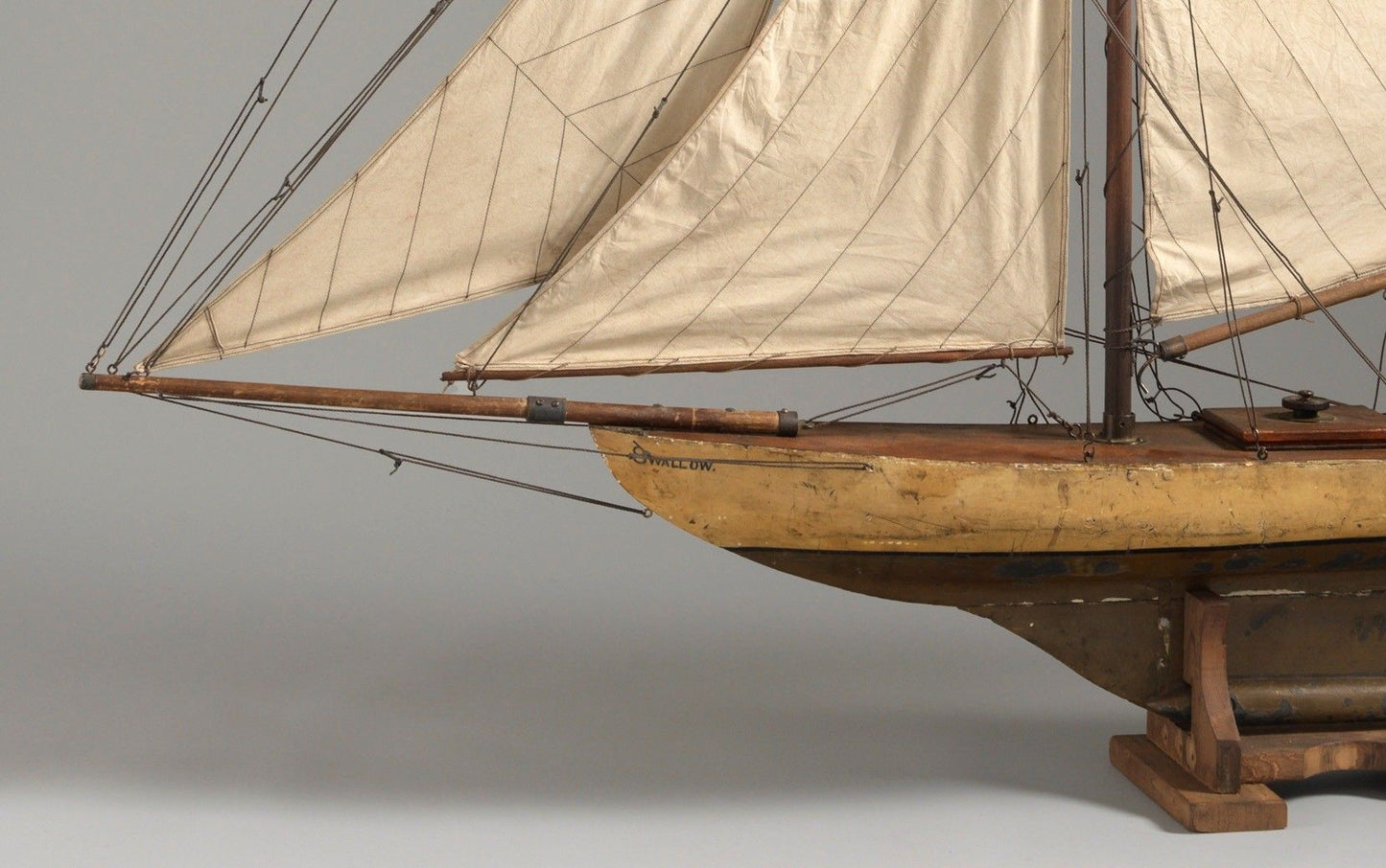 Large Vintage Pond Yacht "Swallow"