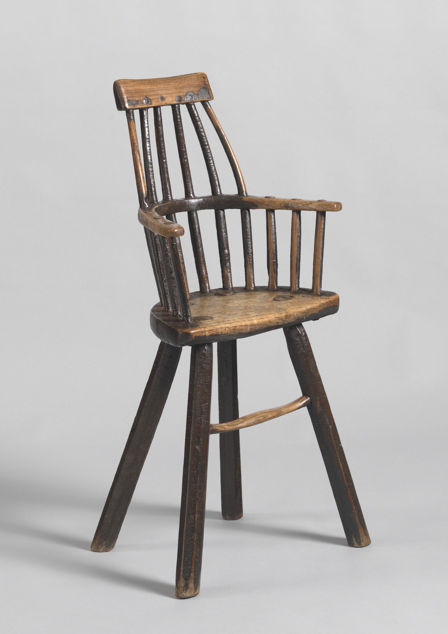 Exceptional Early “Lobster Pot” Form Child's Chair