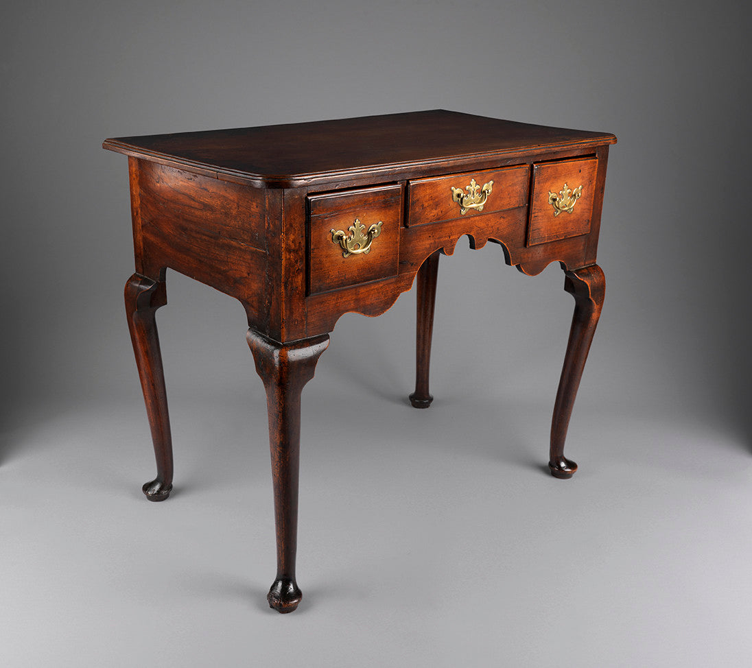 Fine Early Georgian Cabriole Leg Lowboy