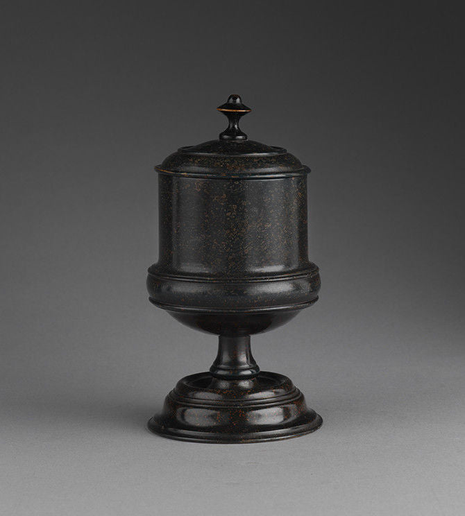 Fine Lidded Spice Pot